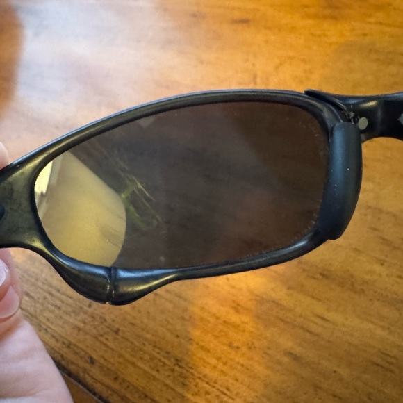 Oakley Juliet X Metal Carbon Sunglasses, Black Iridium Polarized - Picture 6 of 13